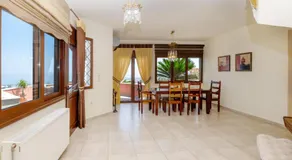 Villa Seragio - With Private Swimming Pool - Image 4