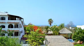 Adelfa Suites - Image 3