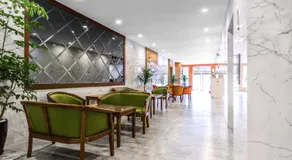 U3 HOTEL - Image 5