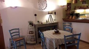 La Grange - Image 3