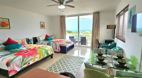 Condo by beautiful Lagoon - Image 2