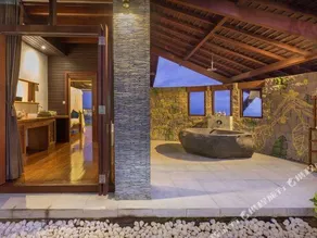 Khaya Luxury Villas Nusa Dua - Image 5