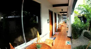 Micky Santoro Hotel & Restaurant - Image 3