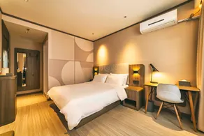 Hanting Hotel Qingdao Railway Station West Square - Image 2
