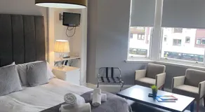 Ellwyn House - Image 2