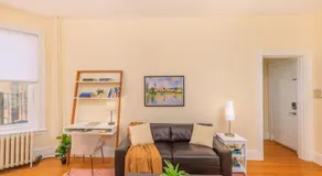 Centrally Located Back Bay 1 Bedroom - Image 4