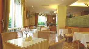 Hara Zuru Hotel - Image 4