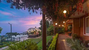 De Rock Jungle Living Resort - Image 4
