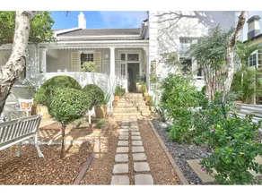 Parker Cottage Guesthouse - Image 5