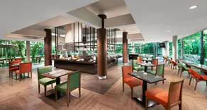 Delonix Hotel Karawang - Image 4