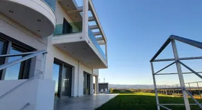 Maria Luxury Villa - Image 5