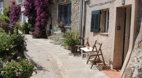 Ferienhaus in der Altstadt von Grimaud - Image 3