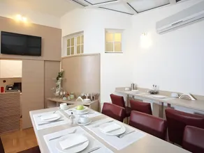 Booking Rooms - Image 4
