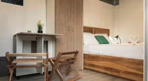 Emi’s Place Container Living - Image 2