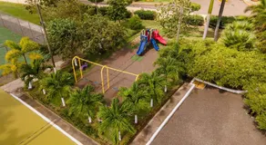 SweetOasis-King Bed-Pool-BBQ Grill-Free StarLink Wifi 250Mbps-Solar Powered-Free Parking-Gated Complex-Near Ocho Rios - Image 4