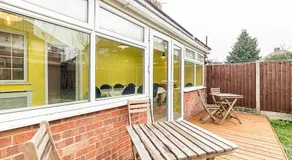 Urban Garden House Stratford - Image 5