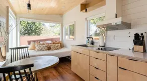Stay Portland - Alberta Arts Haven - 2BR - 4 Guests - Walk to Eats - Image 3