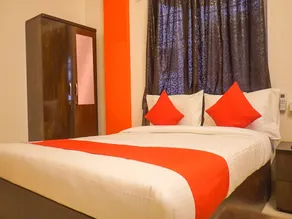OYO Flagship 12723 Hotel D Villa - Image 2