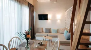 Villa di Vino - Image 2