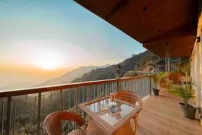 Mackenzie Luxury Boutique Stay by Quercus Oak Stays - Image 3