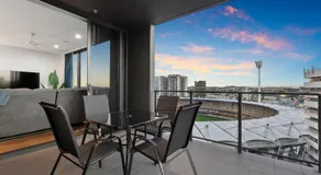 12th floor Stadium View -2BR-Free Parking-CBD - Image 3