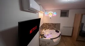 Voll ausgestattete gemütliche Ferienwohnung mit Whirlpool | Bergblick - Image 2