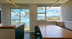 Ocean View Holiday Home - Easy Access to Hobart - Image 5