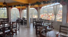 Hotel Los Arcos - Image 4