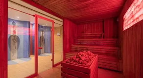RIN Grand Hotel - Image 5
