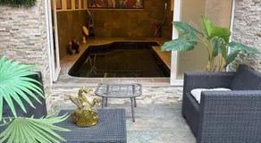 T4 Front de mer Piscine interieure privee Clim - Image 3