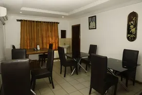 Calbert Lodge - Image 2