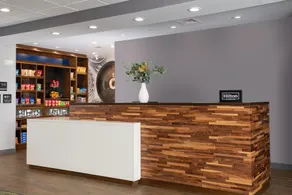 Hampton Inn by Hilton Gulfport Beach Boulevard - Image 3
