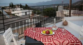 Paraspori Traditional Home with View - Image 3