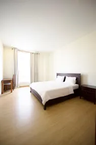 La Residence suites - Image 2