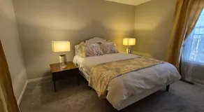 Cozy 3-Bedroom Ground-Level Apartment close to Short Pump Mall - Image 2