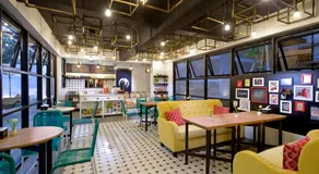 Arjuna Hotel Batu City - Image 5