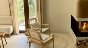 Les Nous Hotel - Image 2