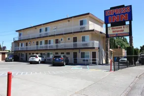 Express Inn - Image 5