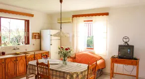 Pelagion Sea Coral - Beachfront holiday home - Image 5