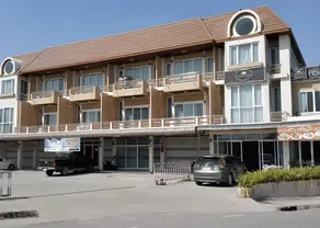 Crystal Place Buayai - Image 2