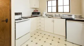 Stonehaven Motel - Image 2
