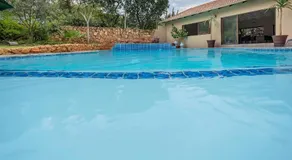Three Oaks and an Aloe Boutique Hotel - Image 2