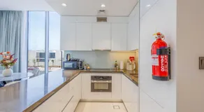 Charming 1 Bedroom Apt in MBR - Near Downtown Dubai - Image 4