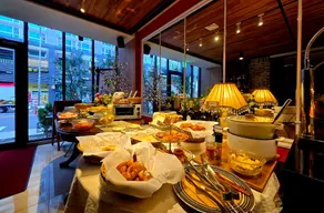 Sangju Hotel Seoul - Image 2