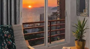 Kalifornia Benidorm Playa Piscina, Terraza Privada y Parking Gratis - Image 4