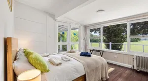 4 Bedroom Farm Cottage on the Bellinger River - Image 2