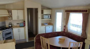 Golden Sands: Arizona GS 6 Berth, Access to the beach - Image 4