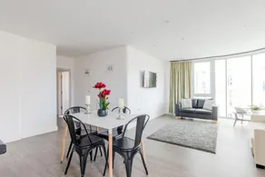Boutique Vertigo Apartment Central Kingston/London - Image 3