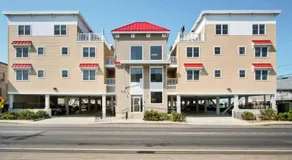 Ashworth Escape Balcony Steps to Beach AC - Image 3