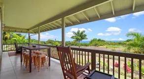 Central Oceanview Modern Cozy 3 Bed House - Image 3